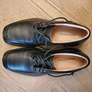 Men' dress shoes